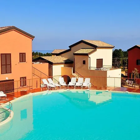 Les Terrasses De Lozari.5 * Pietra Moneta
